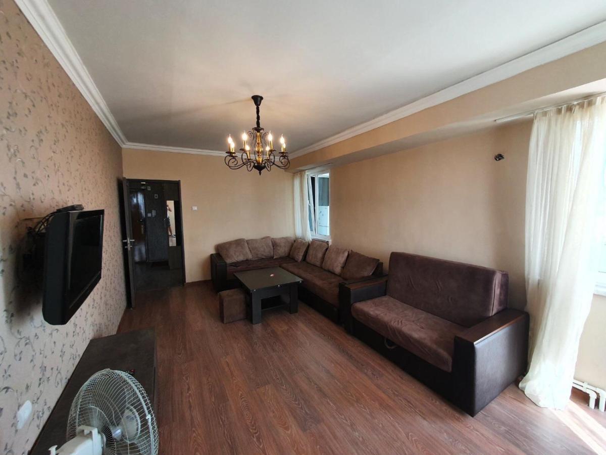 Apartment In Yerevan On Amiryan Street מראה חיצוני תמונה